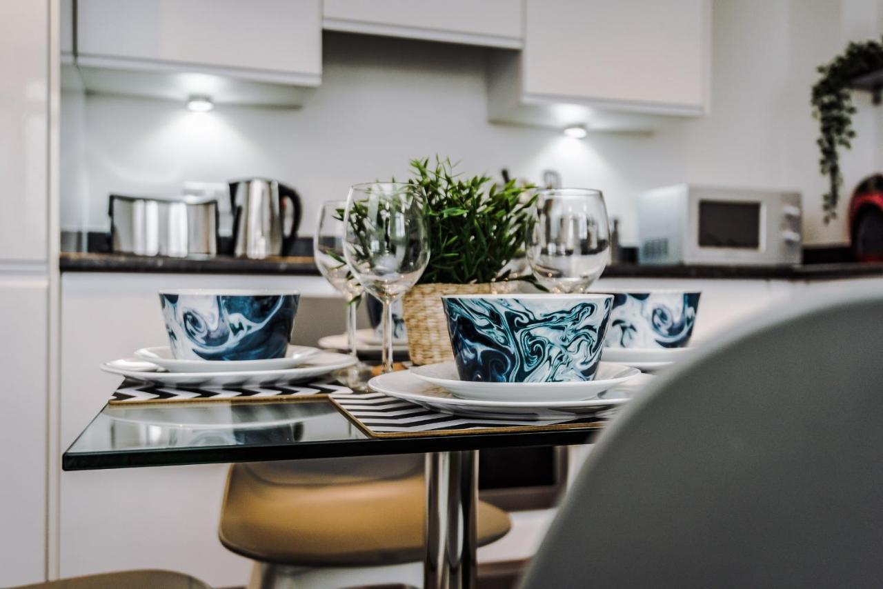 Host & Stay - Waterfront Penthouse Liverpool Buitenkant foto